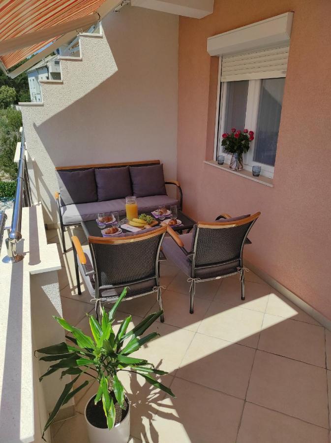 Apartment Zunabovic Trogir Exterior foto