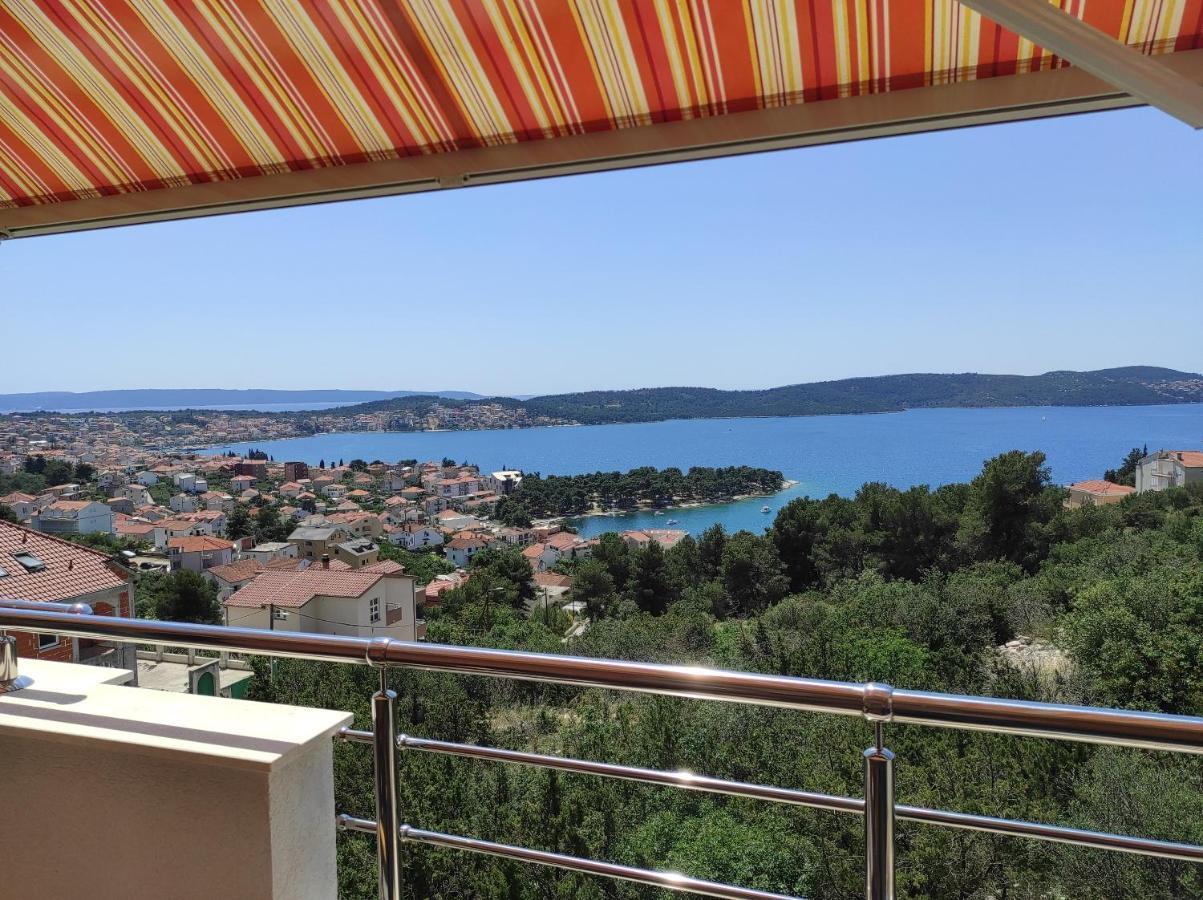 Apartment Zunabovic Trogir Exterior foto