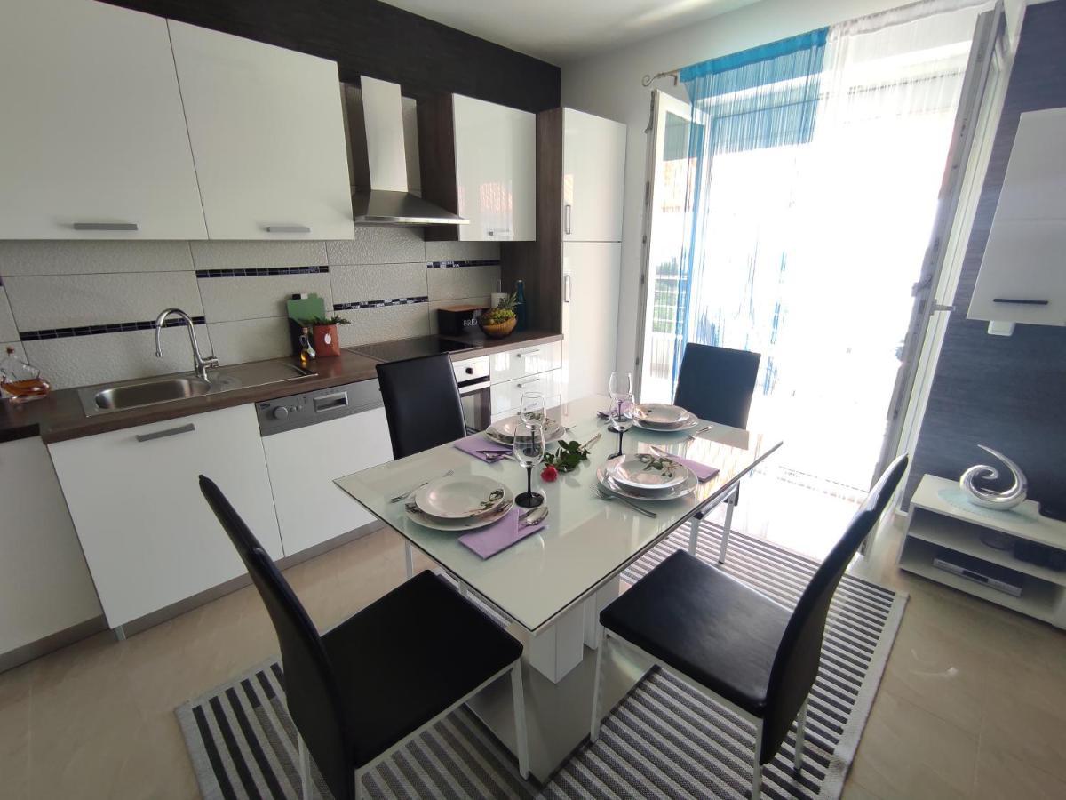 Apartment Zunabovic Trogir Exterior foto