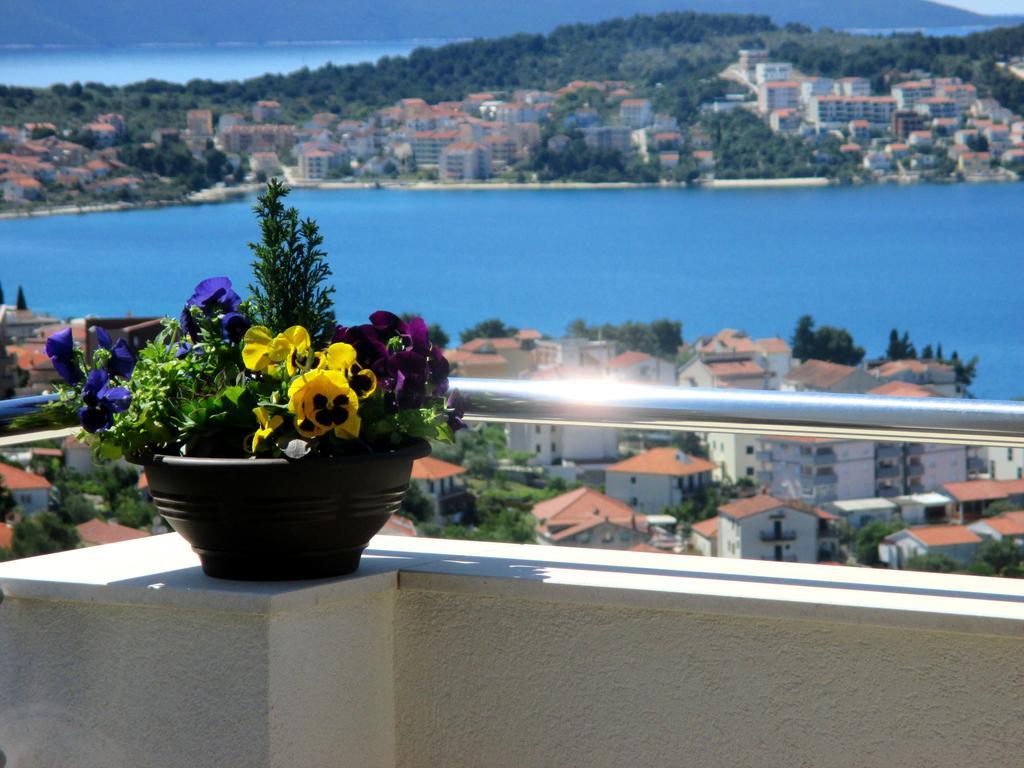 Apartment Zunabovic Trogir Exterior foto