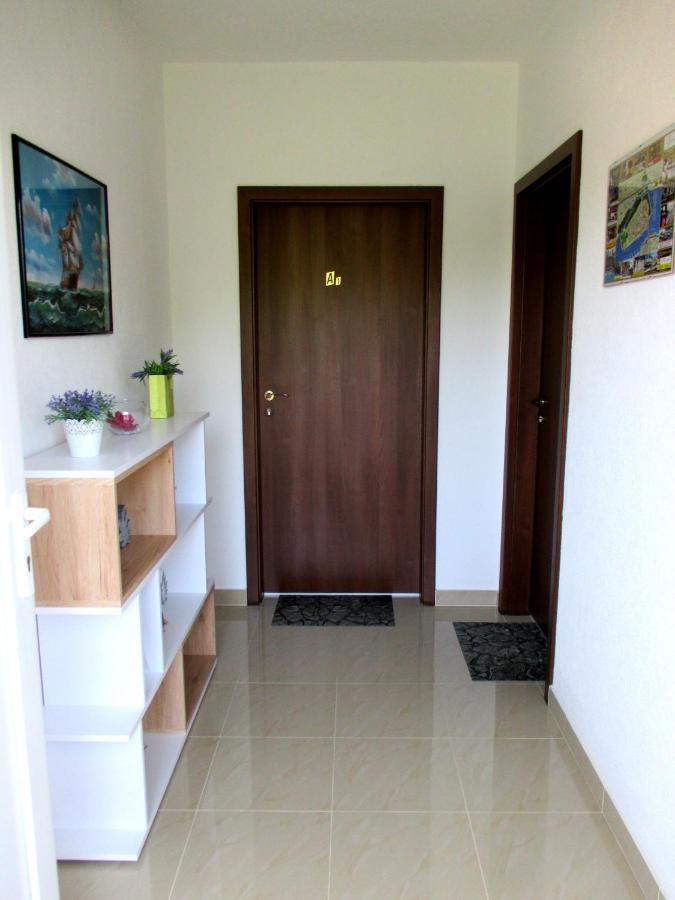 Apartment Zunabovic Trogir Exterior foto